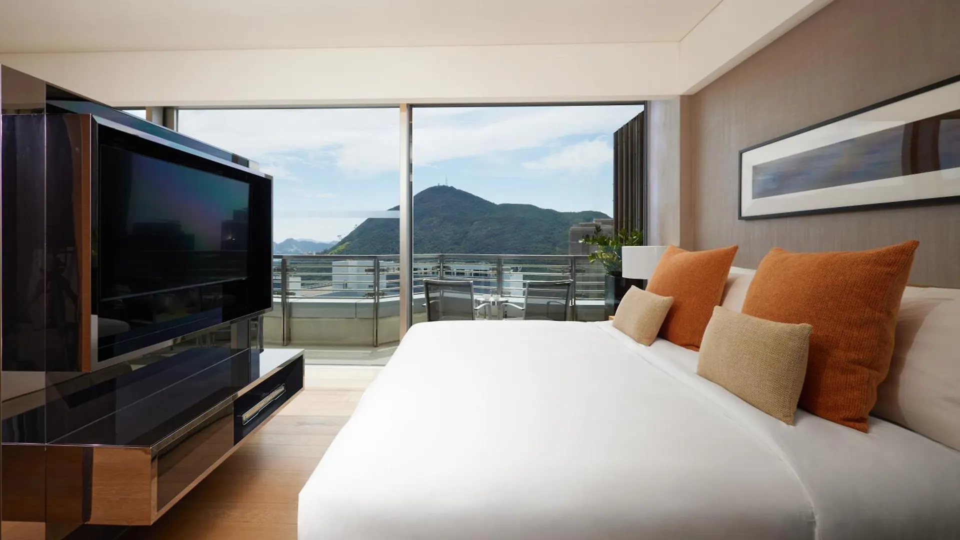 Nina Hotel Island South Hongkong