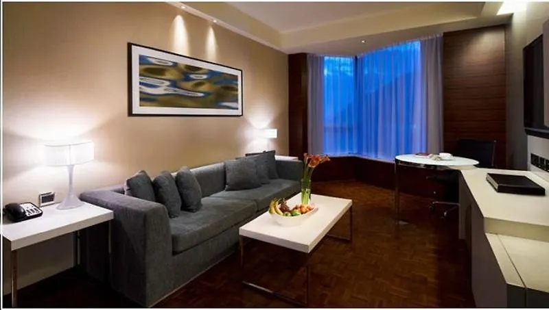 Nina Hotel Island South Hongkong 4*,  Chiny