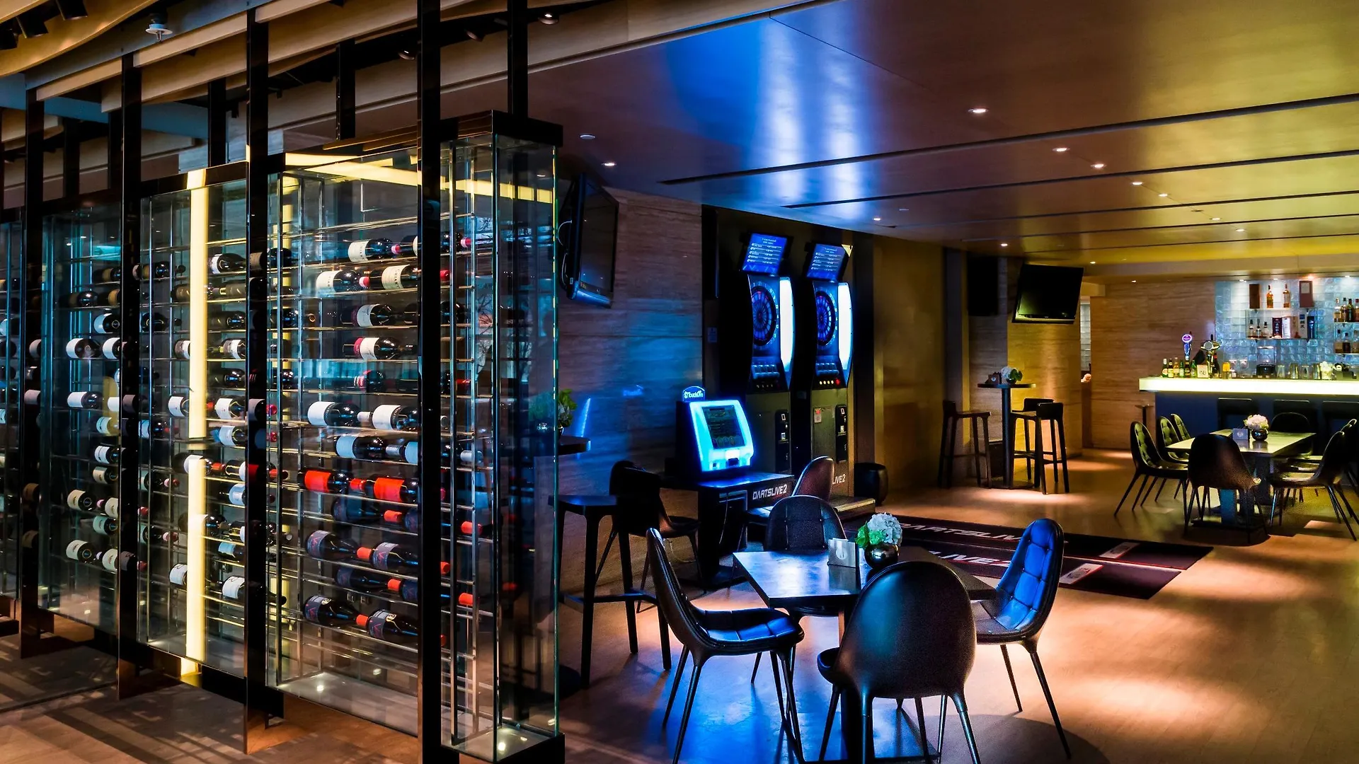 Nina Hotel Island South Hongkong 4*,