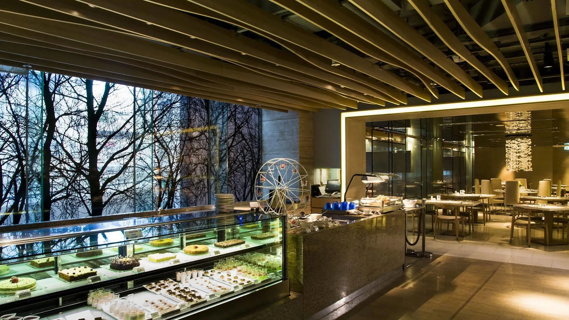 Nina Hotel Island South Hongkong 4*,  Chiny