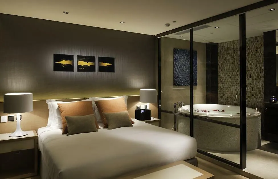 ****  Nina Hotel Island South Hongkong Chiny